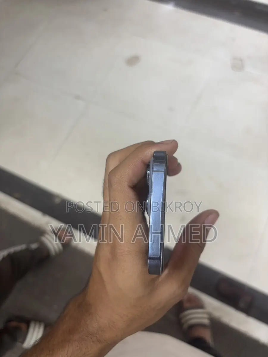 Apple iPhone 13 Pro (Used)
