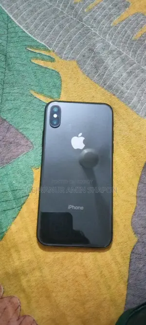 Apple iPhone X 64GB (Used)