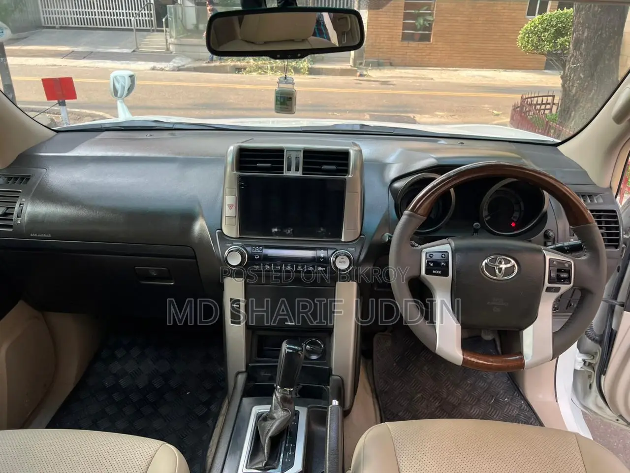 Toyota Land Cruiser 2013 Pearl