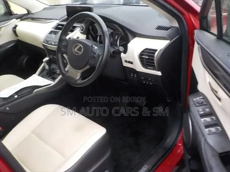 Lexus NX 300H Version L Wine 2020