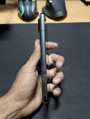Google Pixel 8 . (Used)