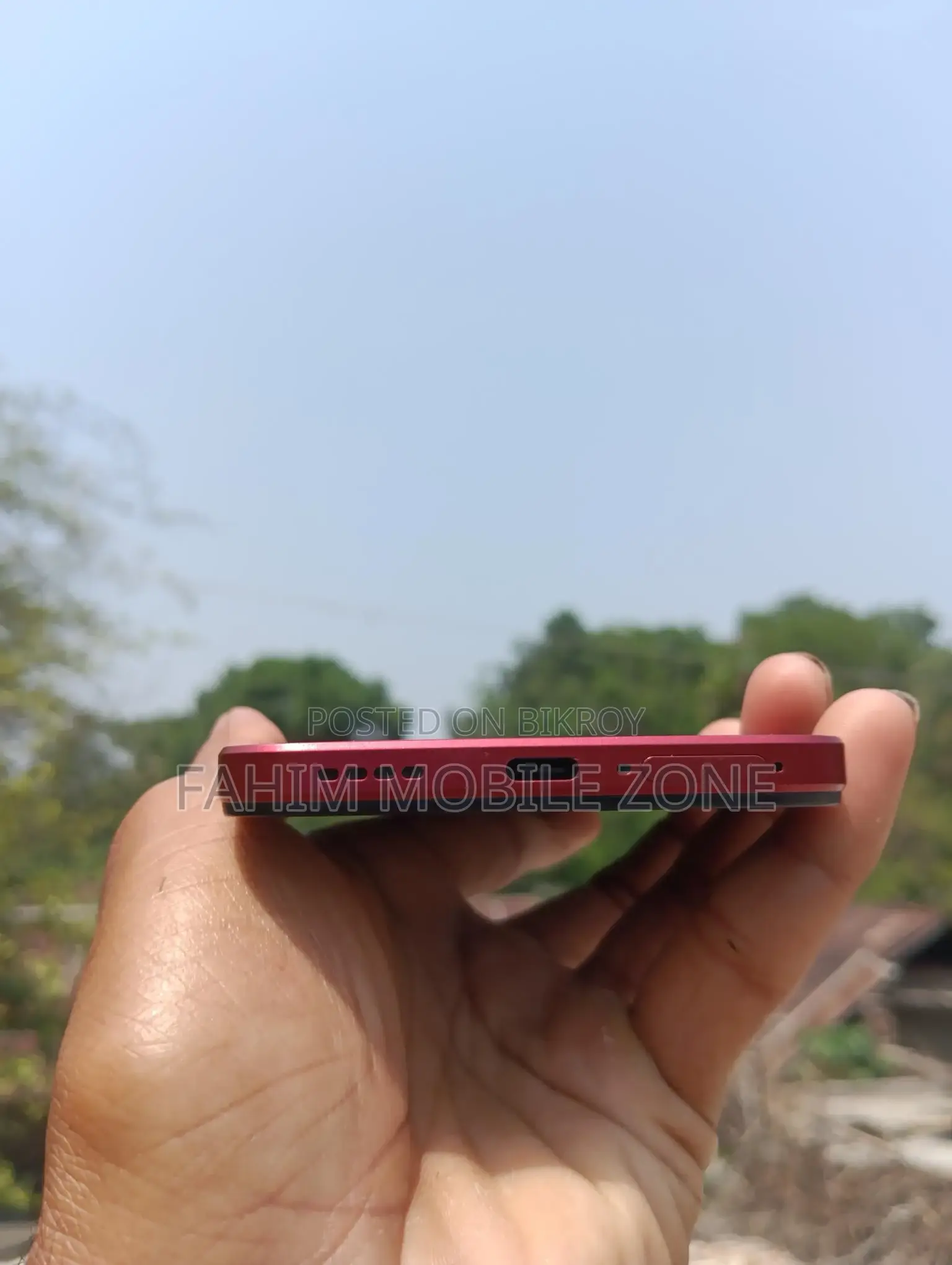 Realme 15x 5g 6+8/128 gb (Used)