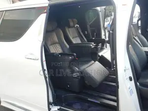 Toyota Alphard HYBRID 2021