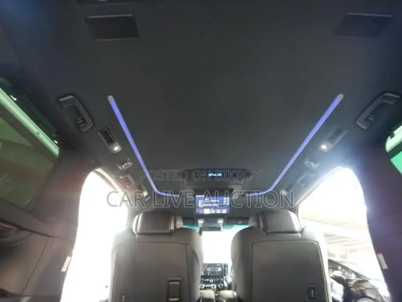 Toyota Alphard HYBRID 2021
