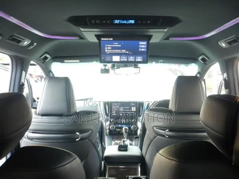 Toyota Alphard HYBRID 2021