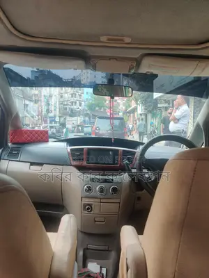 Toyota Noah sun roof 2004