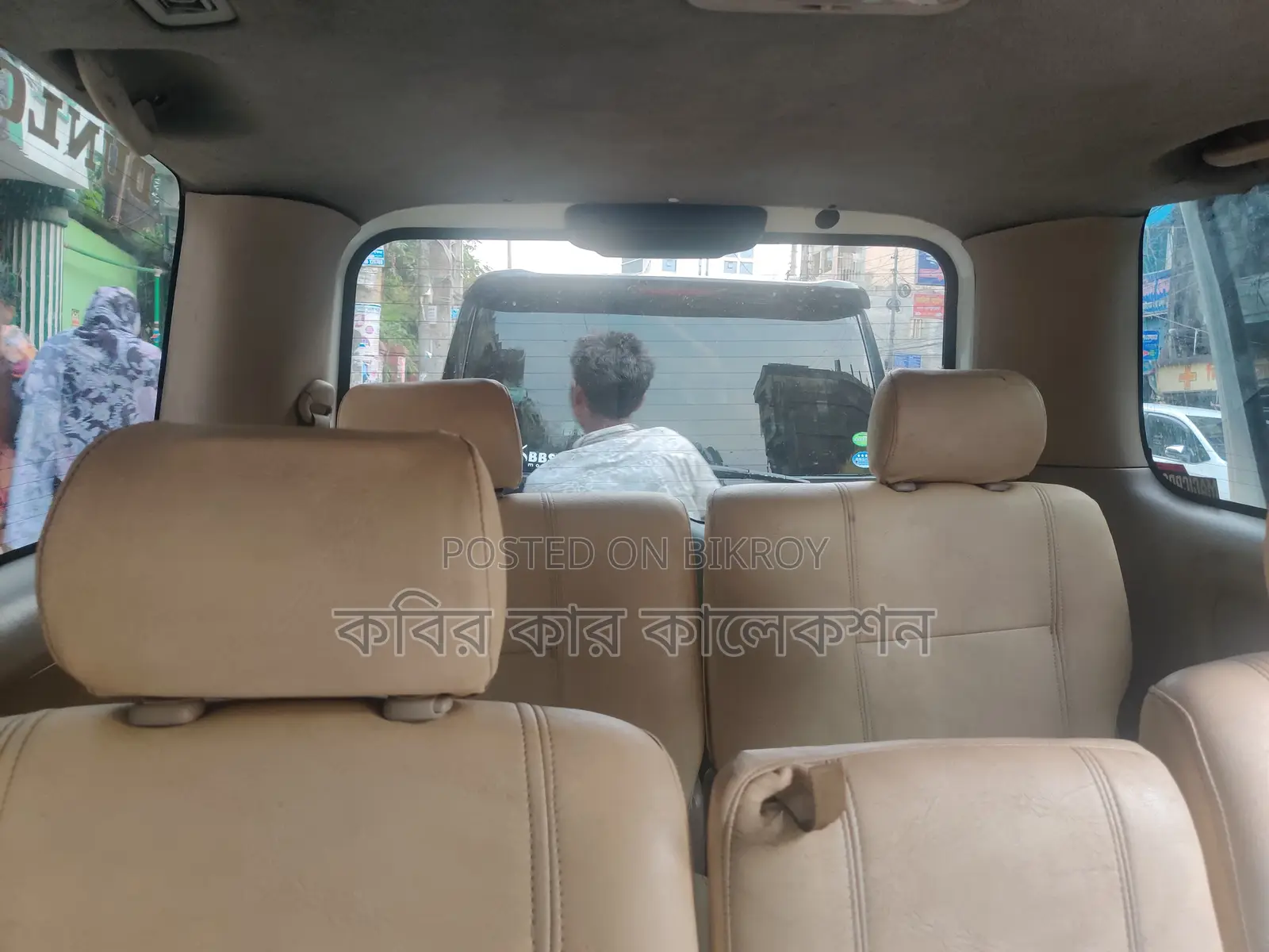 Toyota Noah sun roof 2004