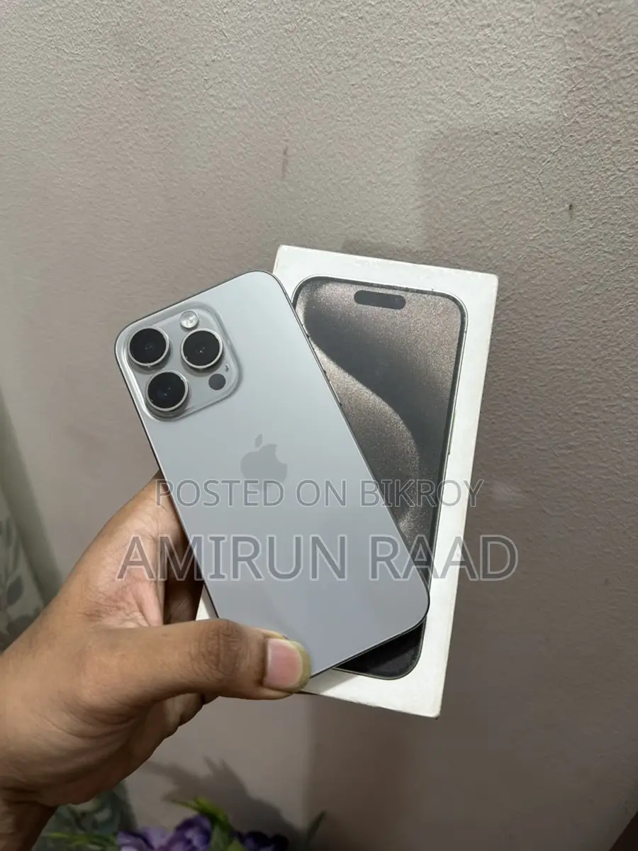 Apple iPhone 15 Pro (Used)