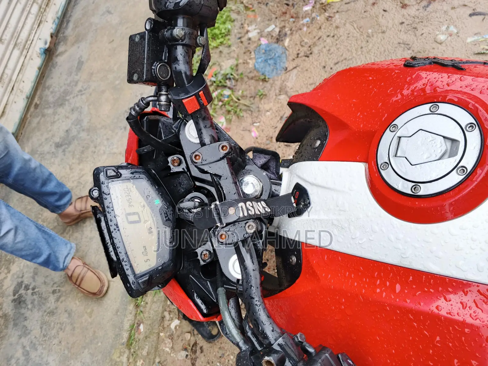 TVS Apache RTR 160 4V 2019 Red