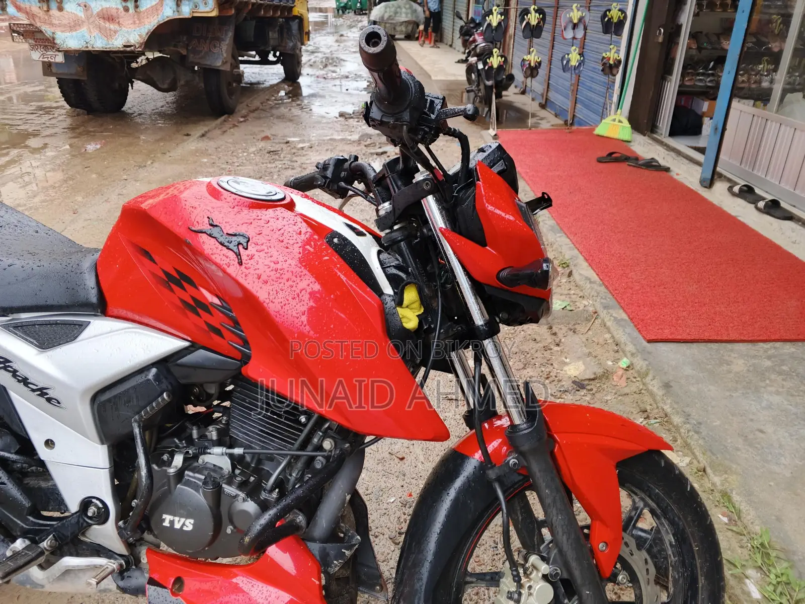 TVS Apache RTR 160 4V 2019 Red