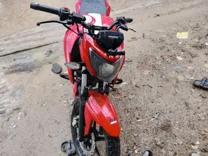 TVS Apache RTR 160 4V 2019 Red