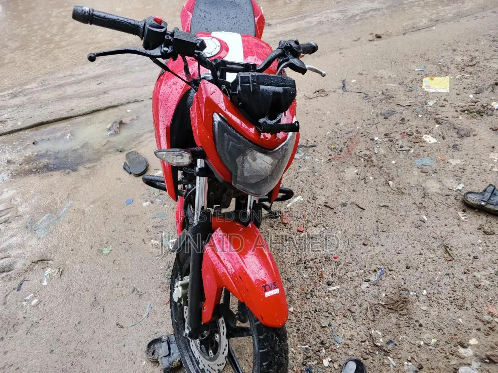 TVS Apache RTR 160 4V 2019 Red