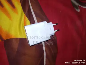 চারজার অনেক ভালো আল্ট্রা ফাস্ট সুপার ভোল্ট চারজিং ৪৫ অড ওটার পুফ