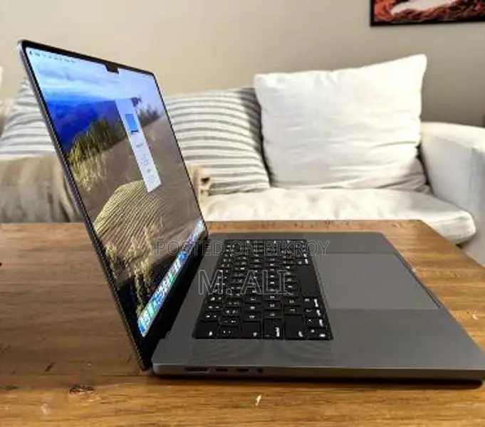 MacBook Pro M2 Max Laptop