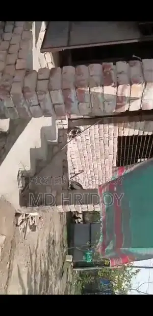 আবাসিকে বিল্ডিং সহ ৫ কাঠার বাড়ি বিক্রি হবে.
