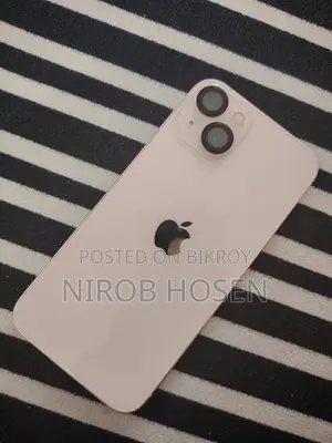 Apple iPhone 13 (Used)