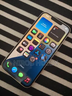 Apple iPhone 13 (Used)