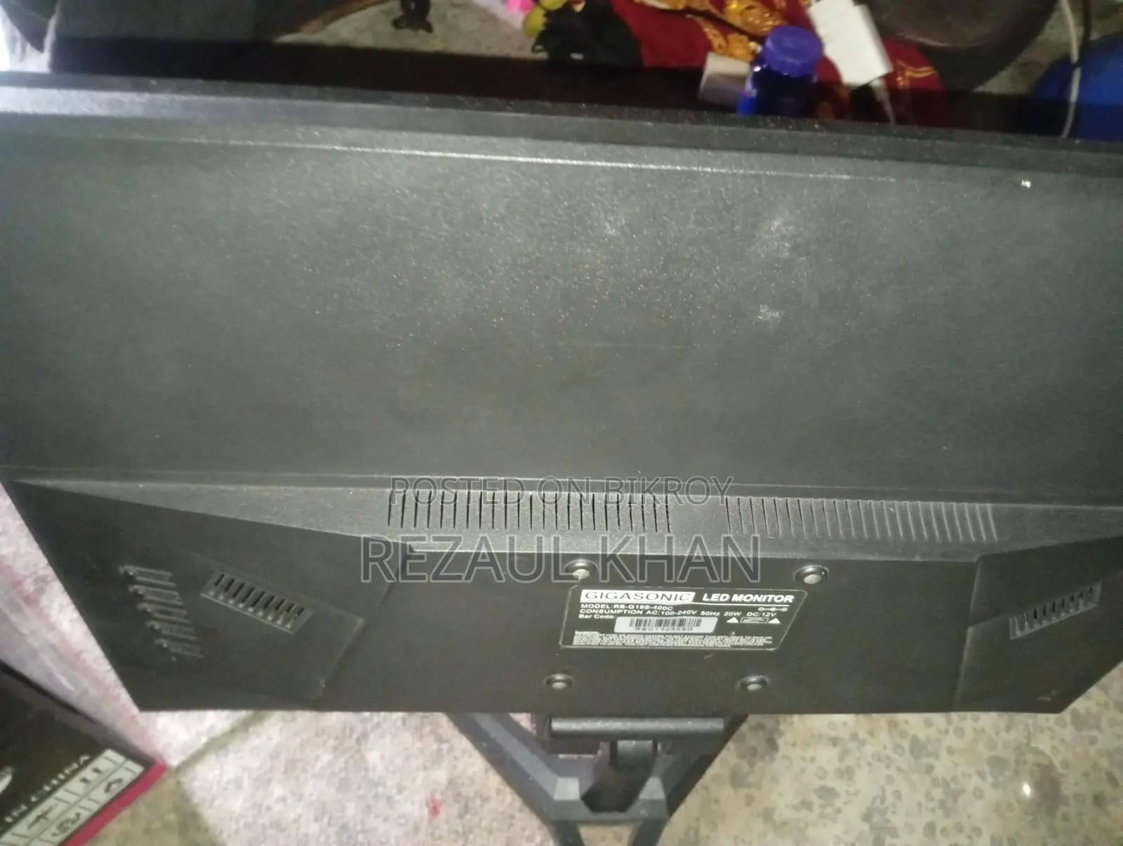 Gigasonic RB-G19S-400C 19” LED Monitor