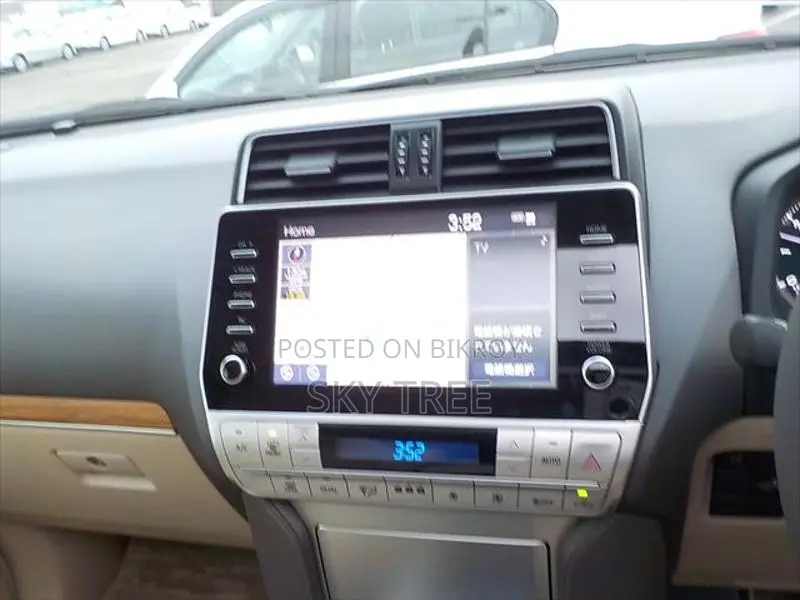 Toyota Land Cruiser TX-L 2019
