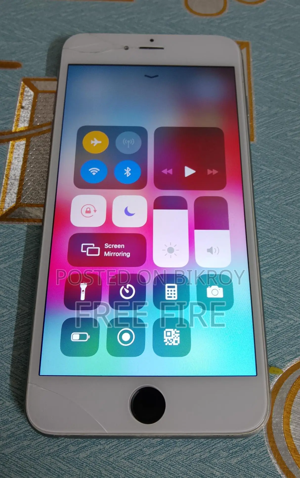 Apple iPhone 6S Plus ` (Used)