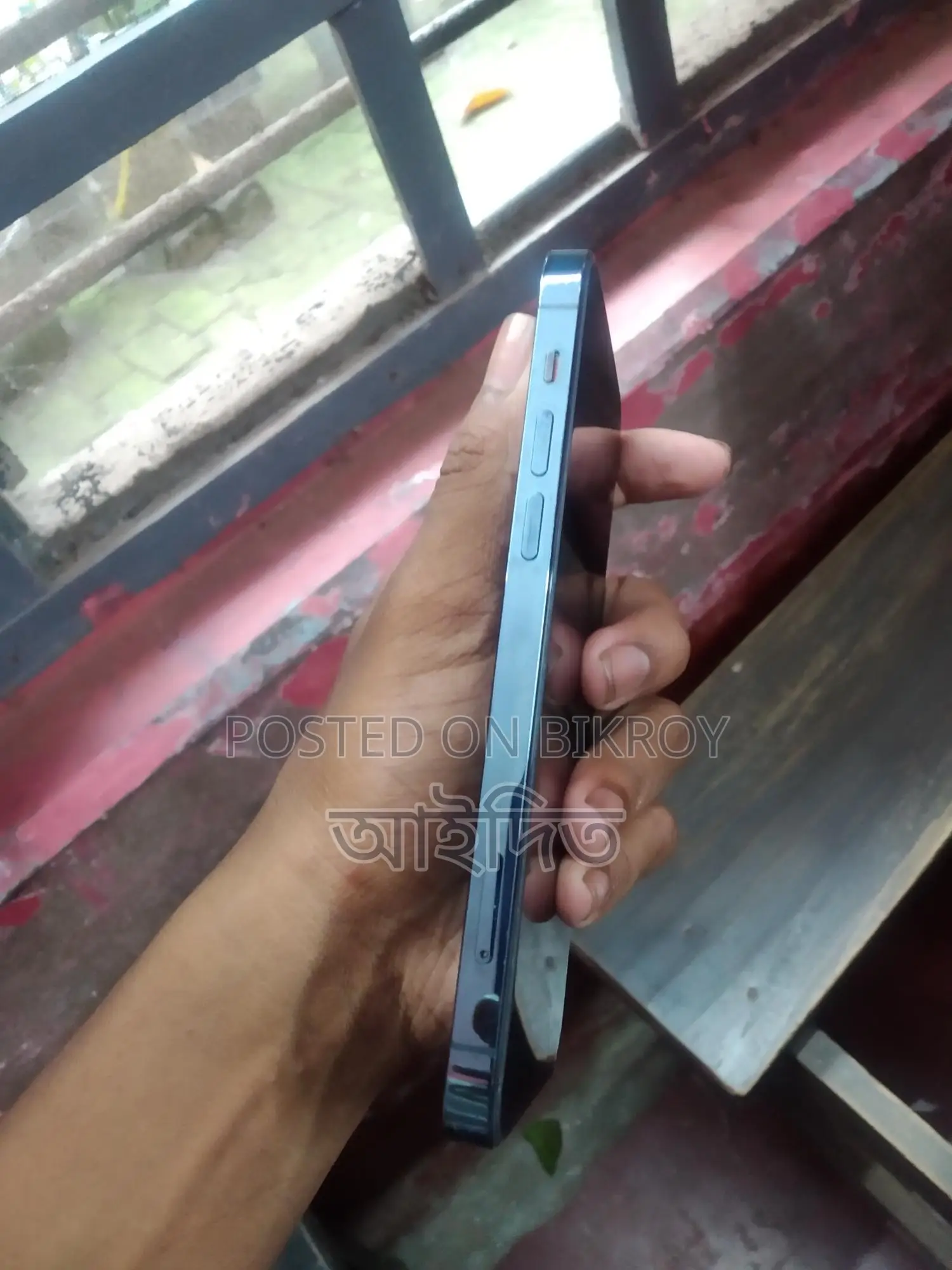 Apple iPhone 12 Pro 12pro (Used)