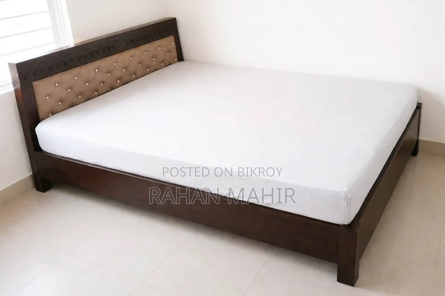 Double Bed. King Size Bed