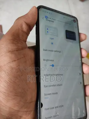 Samsung Galaxy S10 (Used)