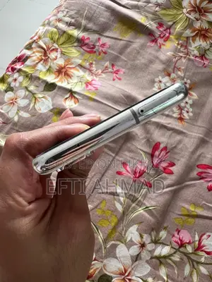 Samsung Galaxy S20 FE (Used)