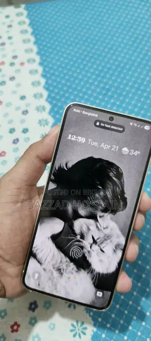 Samsung Galaxy S23 (Used)