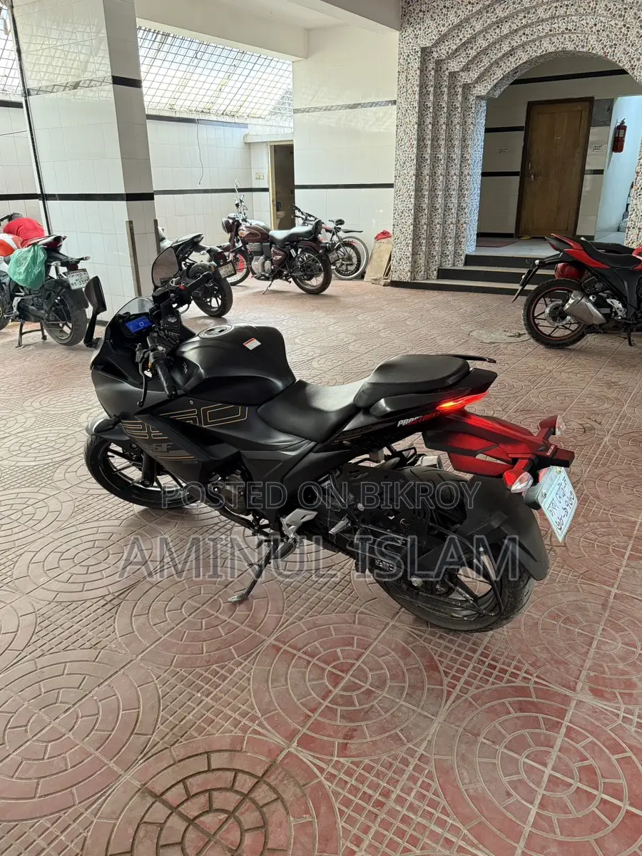 Suzuki Gixxer 250 Sf 2025