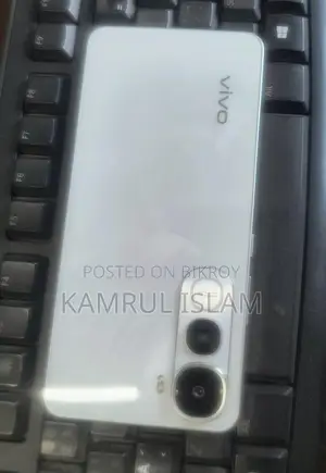 Vivo Y400 01687681872 (Used)