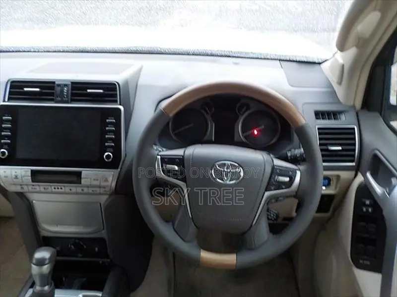 Toyota Land Cruiser T-XL 2018