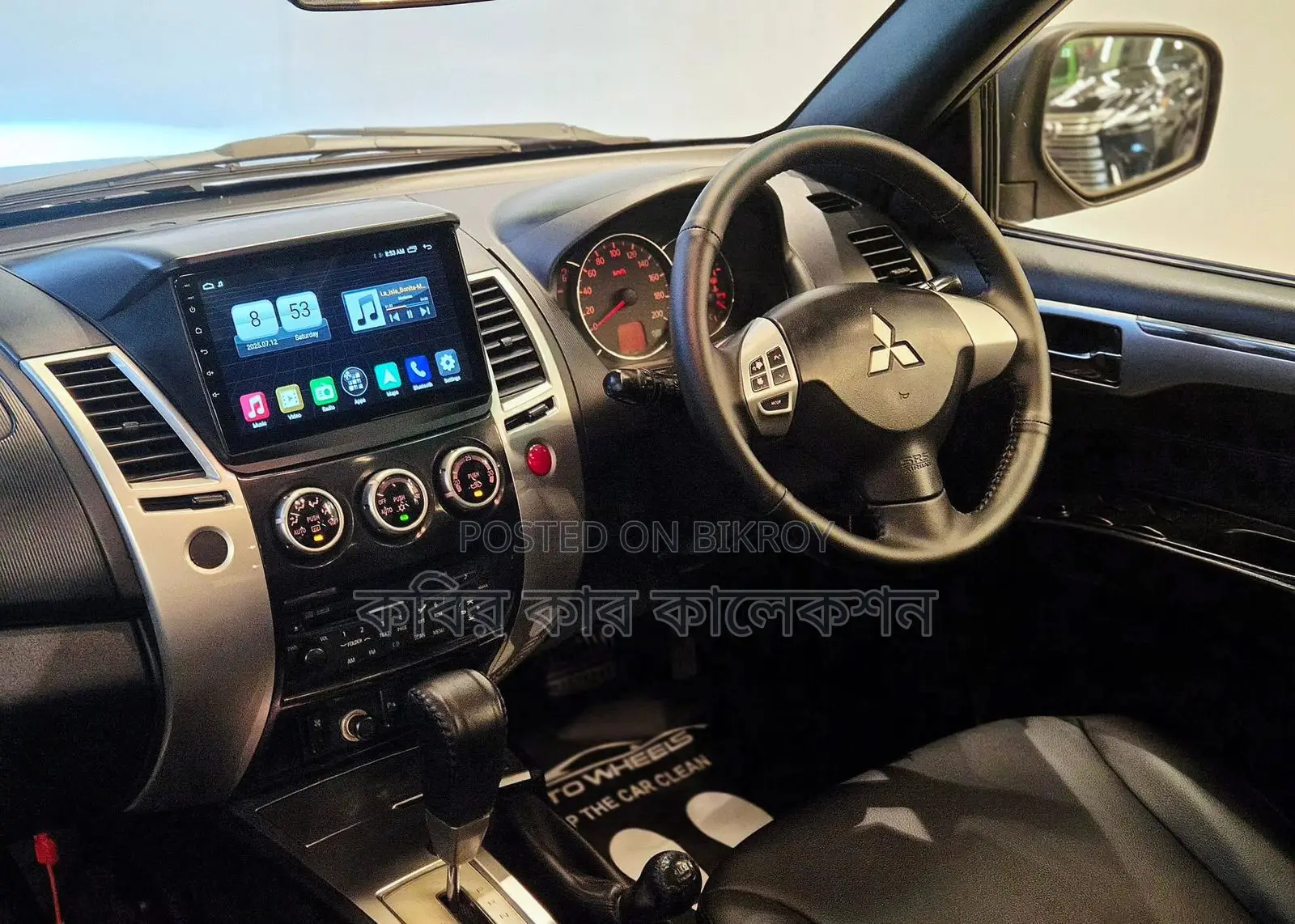 Mitsubishi Pajero sport 2012