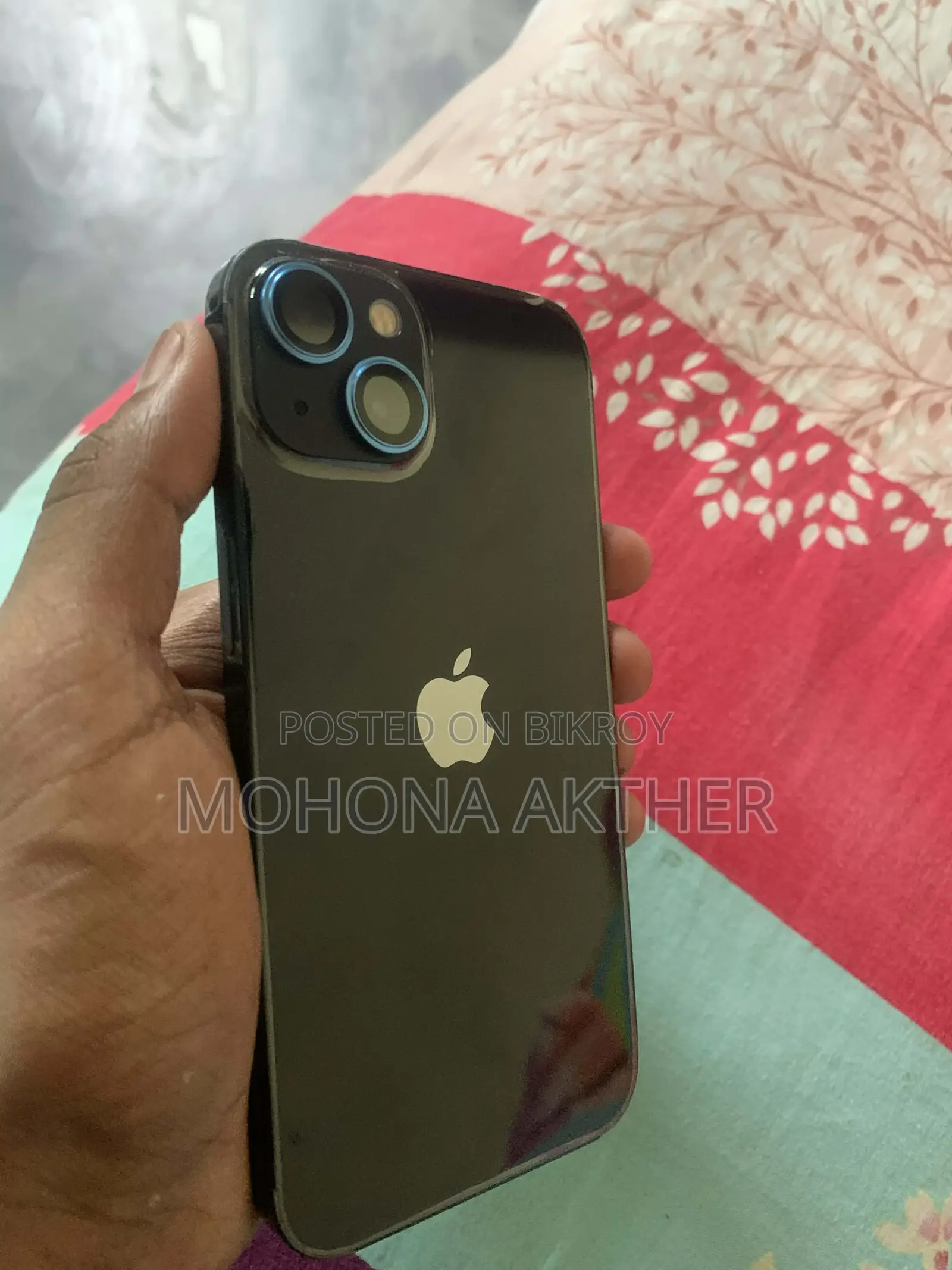 Apple iPhone 13 (Used)