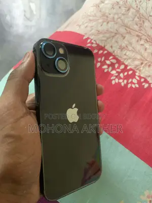 Apple iPhone 13 (Used)