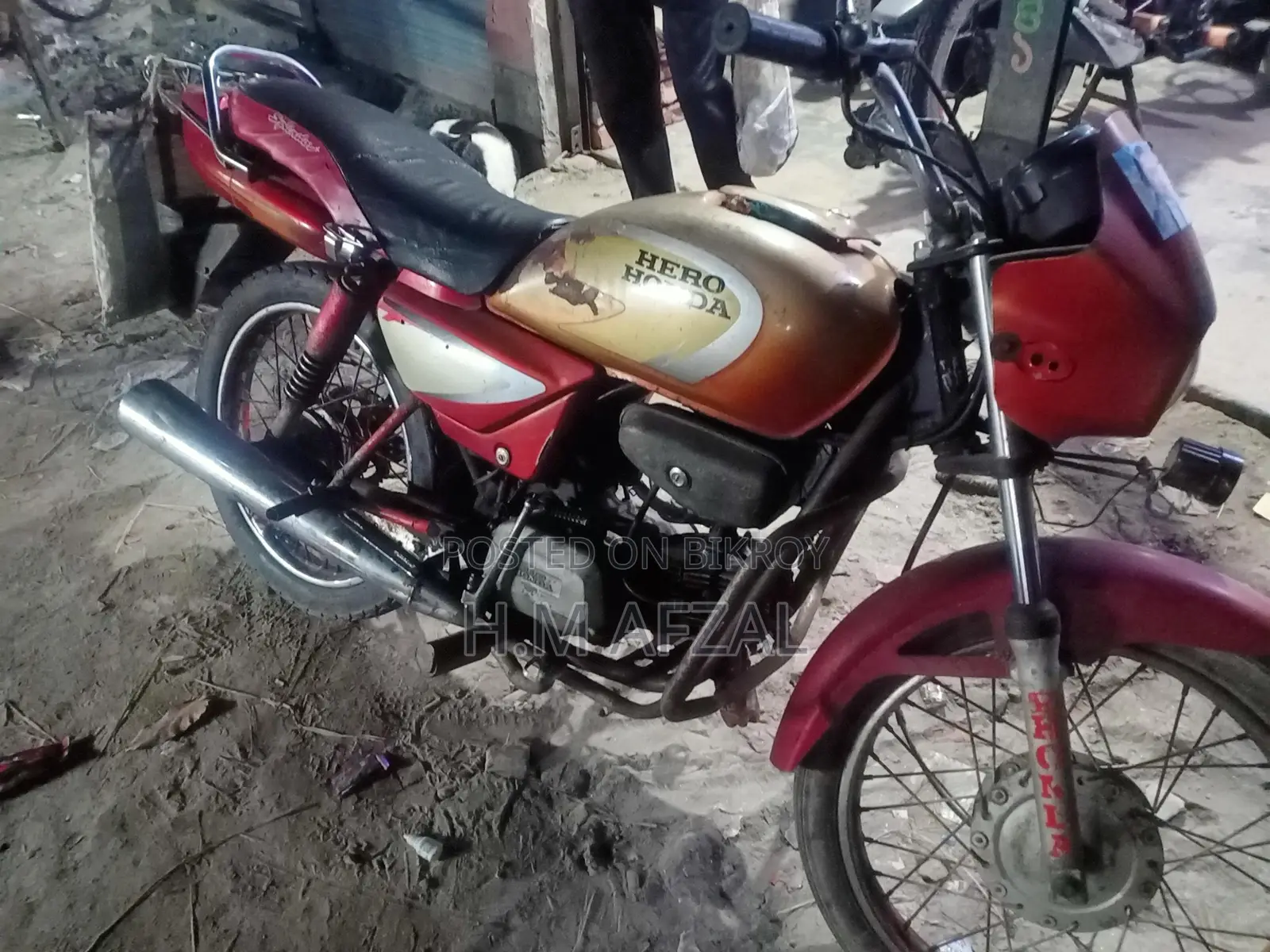 Hero Splendor . 2016