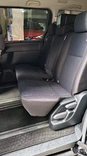 Toyota Noah PUSH start 2021