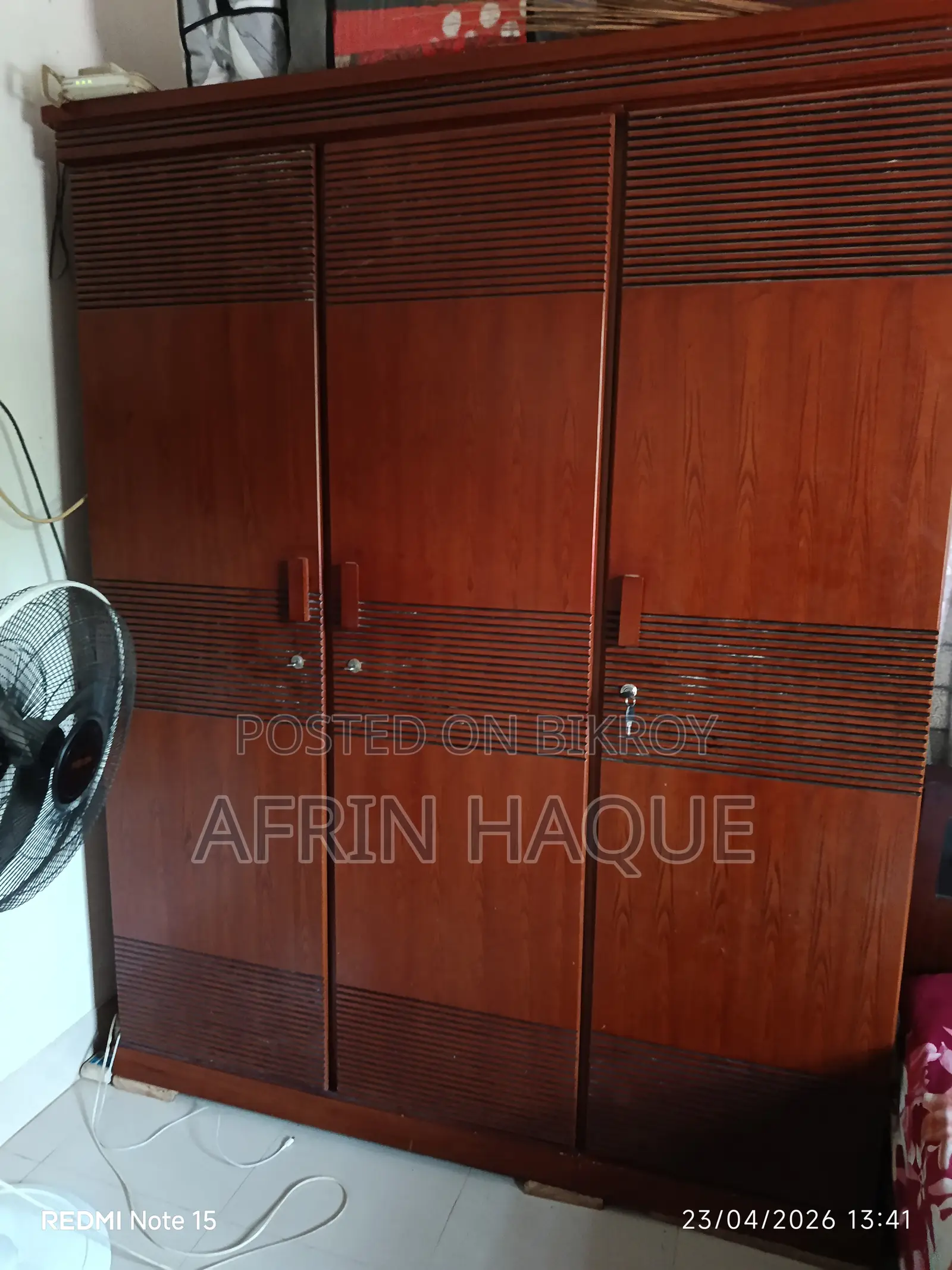 Almirah for Sale