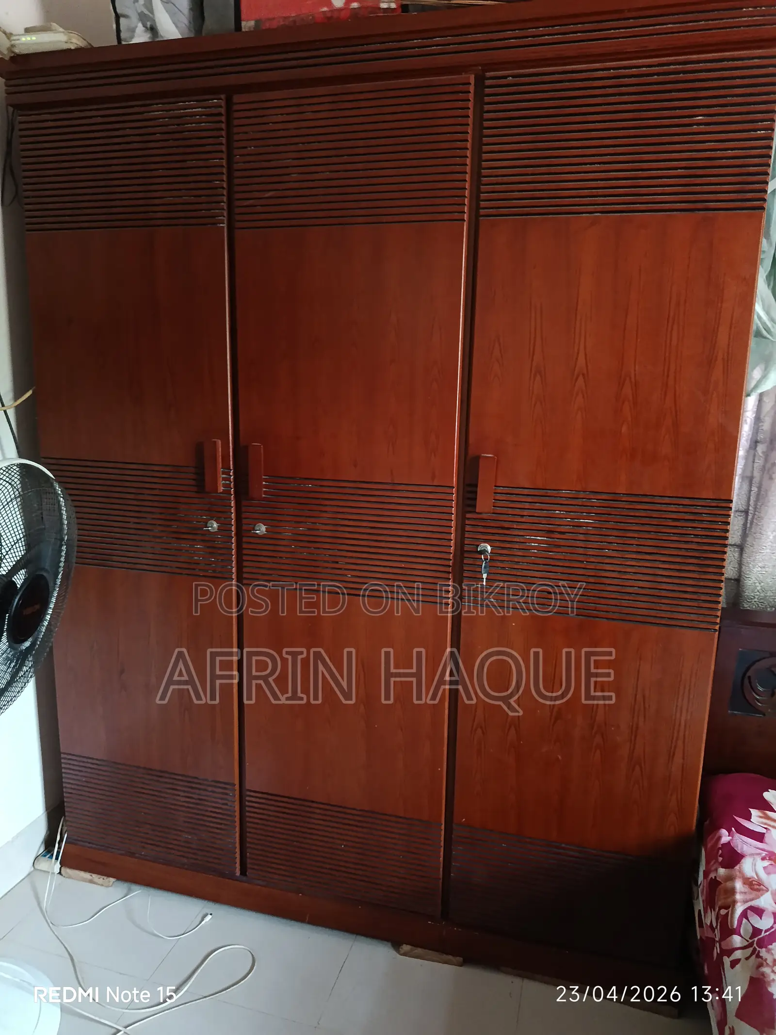Almirah for Sale