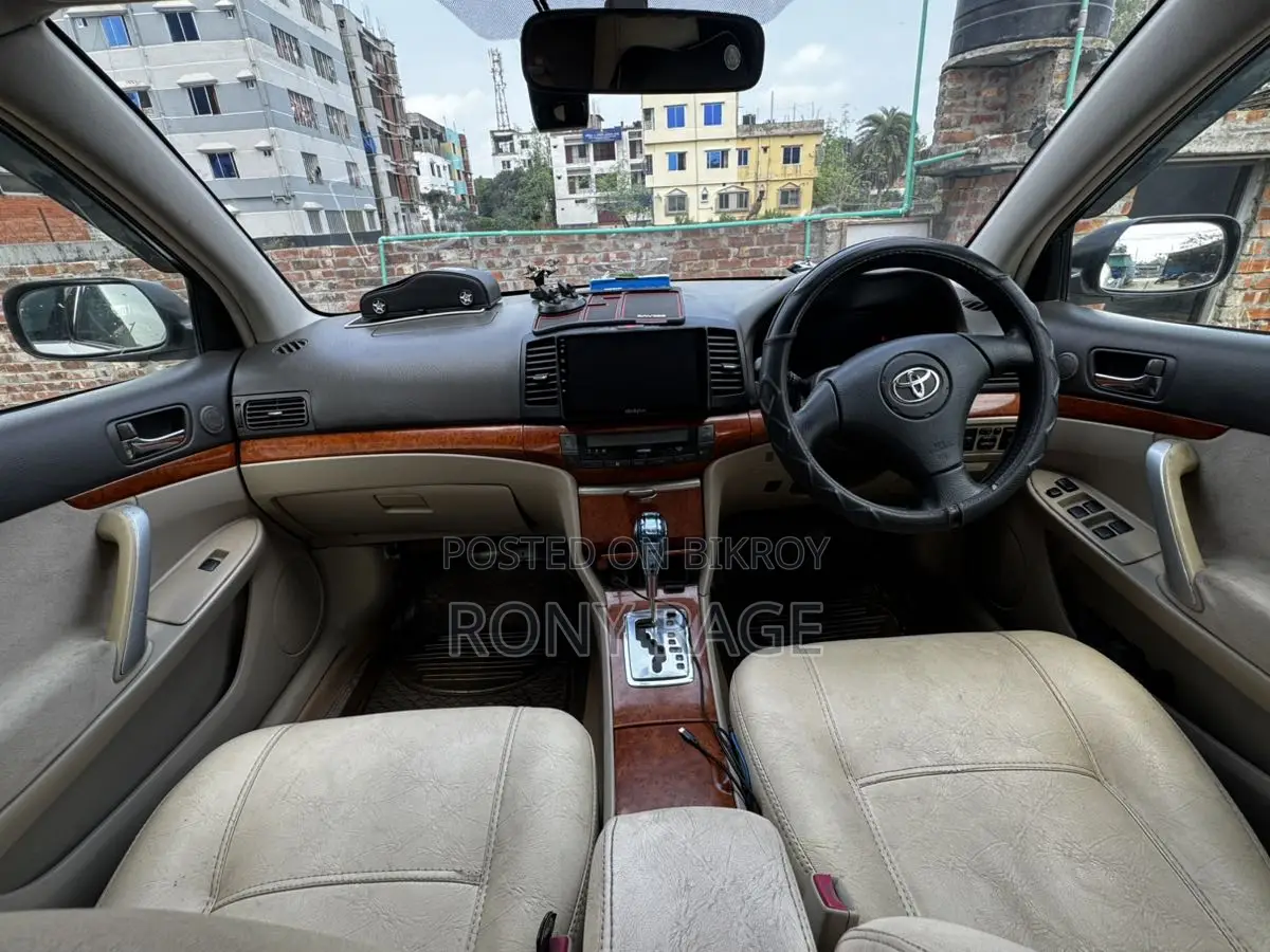 Toyota Premio 2005