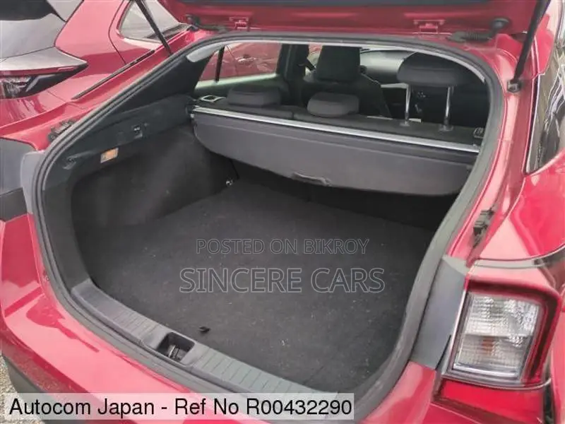 Toyota Prius S PKG HYB 2020