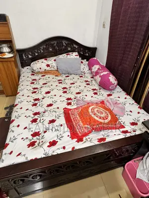 Bed..