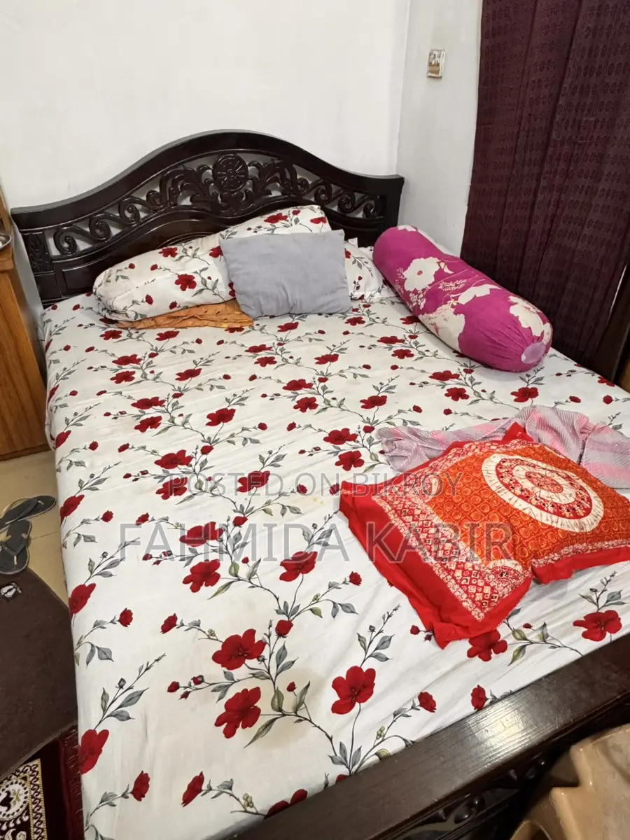 Bed..