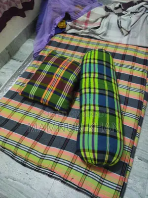 তোশক বালিশ