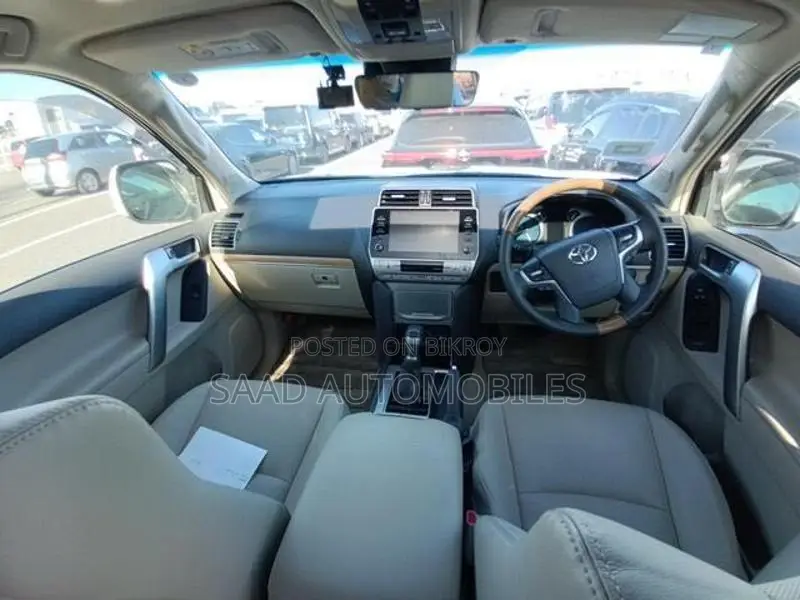 Toyota Prado TXL 2022