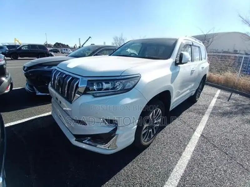 Toyota Prado TXL 2022