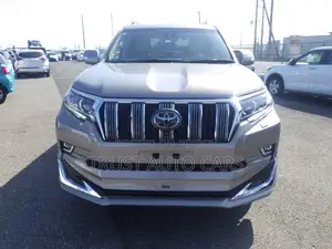 Toyota Prado TX-L, GRADE: 4.5 2022