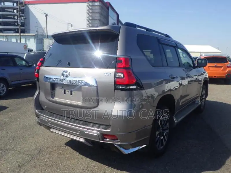 Toyota Prado TX-L, GRADE: 4.5 2022