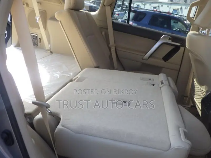 Toyota Prado TX-L, GRADE: 4.5 2022
