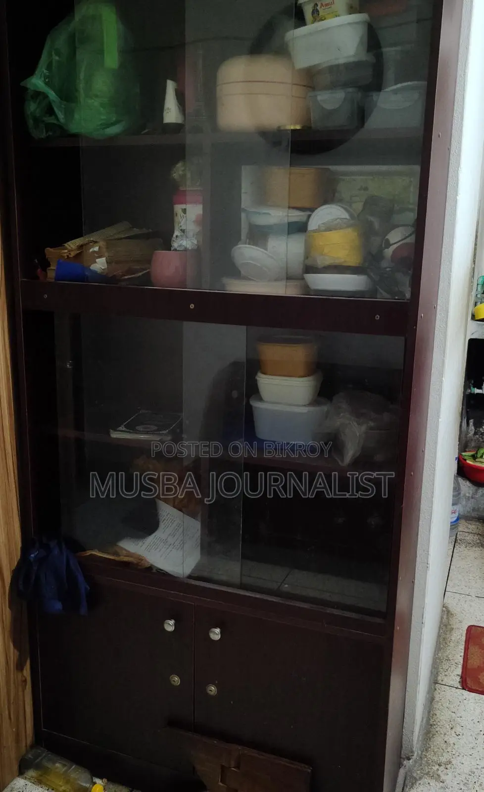 পারটেক্স শোকেস বিক্রির জন্য
